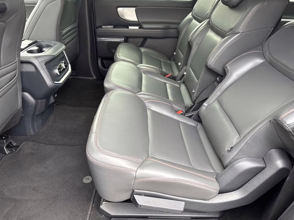 2025 Agate Black Metallic Ford Expedition Max Active 4X4 SUV