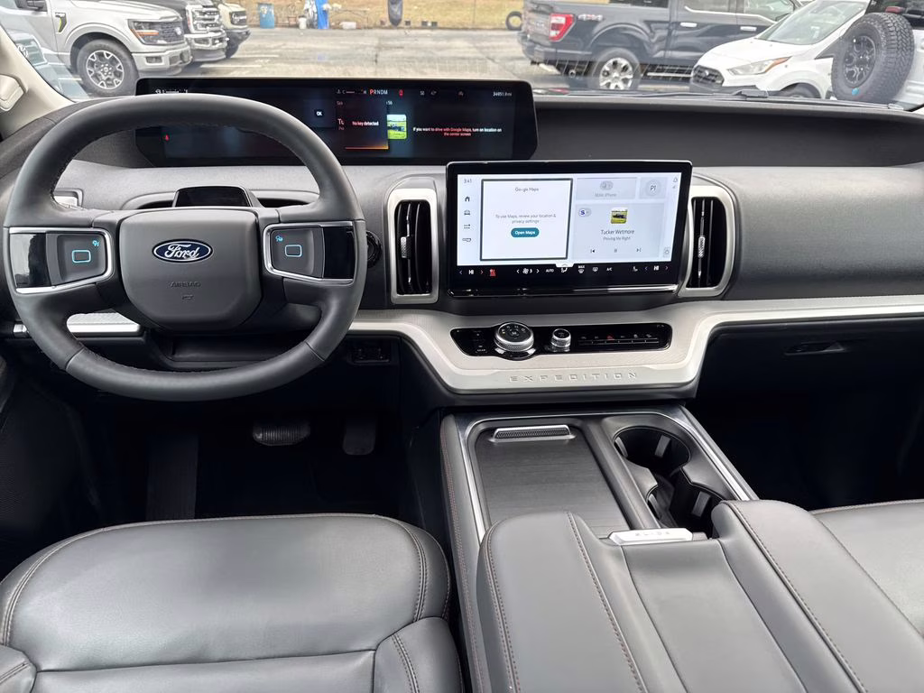 2025 Agate Black Metallic Ford Expedition Max Active 4X4 SUV