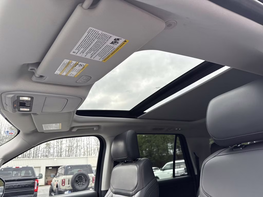 2025 Agate Black Metallic Ford Expedition Max Active 4X4 SUV