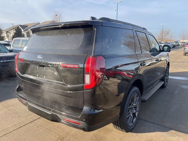 2026 Agate Black Metallic Ford Expedition Platinum 4X4 SUV