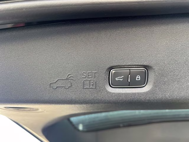 2026 Agate Black Metallic Ford Expedition Platinum 4X4 SUV