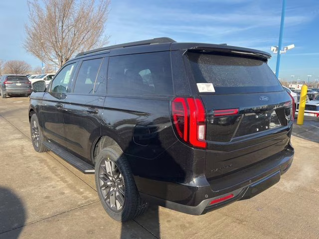 2026 Agate Black Metallic Ford Expedition Platinum 4X4 SUV