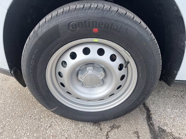 2026 Space White Metallic Ford Maverick XL FWD Truck