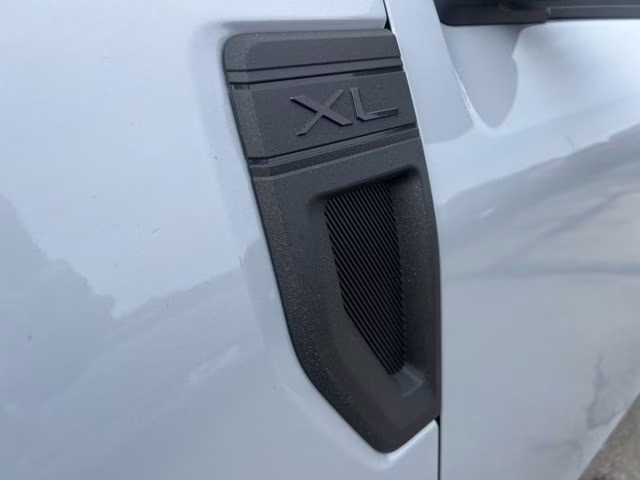 2026 Space White Metallic Ford Maverick XL FWD Truck