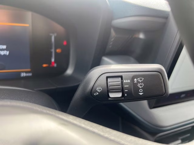 2026 Space White Metallic Ford Maverick XL FWD Truck