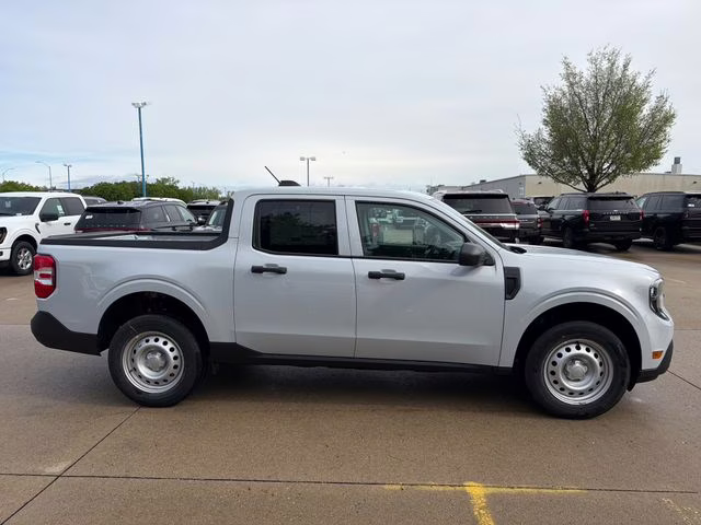 2026 Space White Metallic Ford Maverick XL FWD Truck