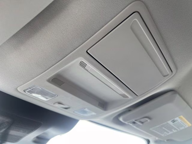 2026 Space White Metallic Ford Maverick XL FWD Truck