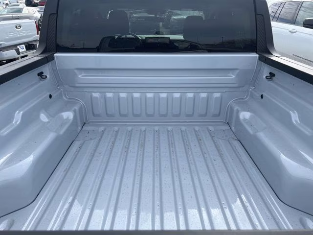 2026 Space White Metallic Ford Maverick XL FWD Truck