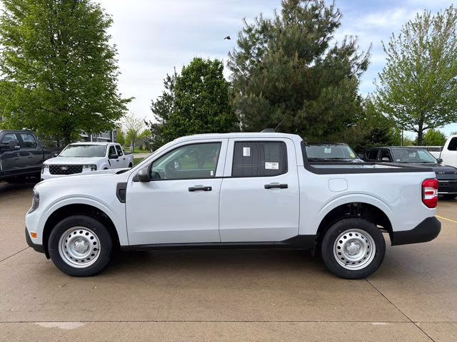 2026 Space White Metallic Ford Maverick XL FWD Truck