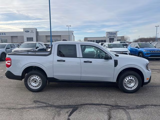 2026 Space White Metallic Ford Maverick XL FWD Truck