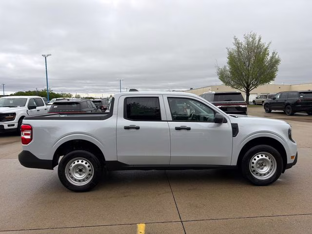 2026 Space White Metallic Ford Maverick XL FWD Truck