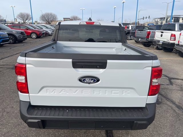2026 Space White Metallic Ford Maverick XL FWD Truck