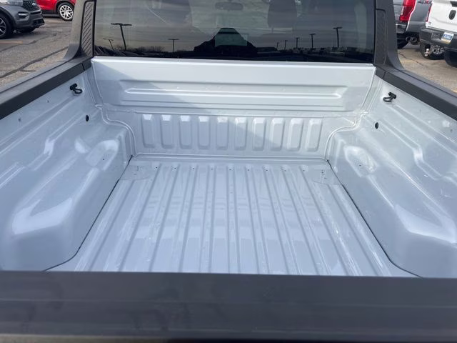 2026 Space White Metallic Ford Maverick XL FWD Truck