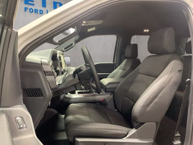 2026 Avalanche Ford F-150 XLT Black Appearance 4X4 Truck