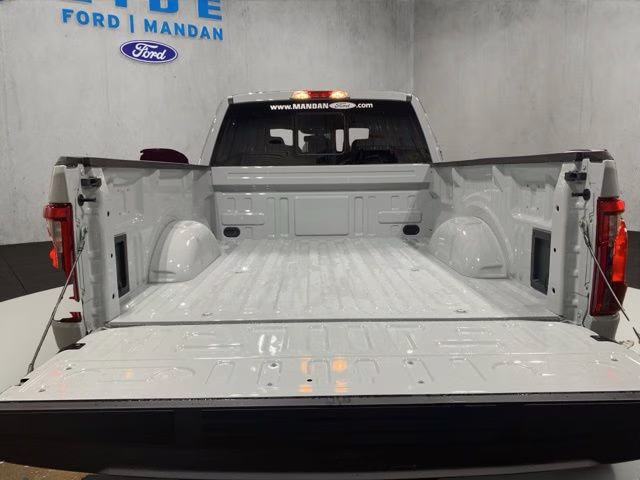 2026 Avalanche Ford F-150 XLT Black Appearance 4X4 Truck