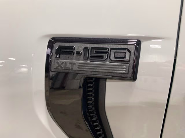 2026 Avalanche Ford F-150 XLT Black Appearance 4X4 Truck