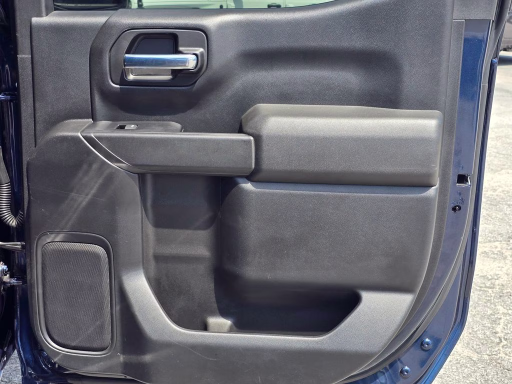 2020 Northsky Blue Metallic Chevrolet Silverado 1500 LT 4X4 Truck