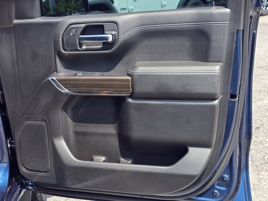 2020 Northsky Blue Metallic Chevrolet Silverado 1500 LT 4X4 Truck