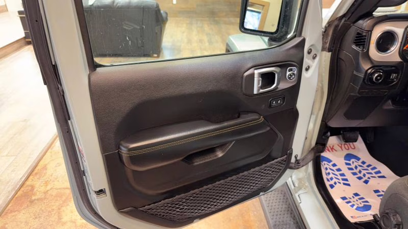 2024 Jeep Wrangler 4 Door Sahara Sport Utility 4D 4X4