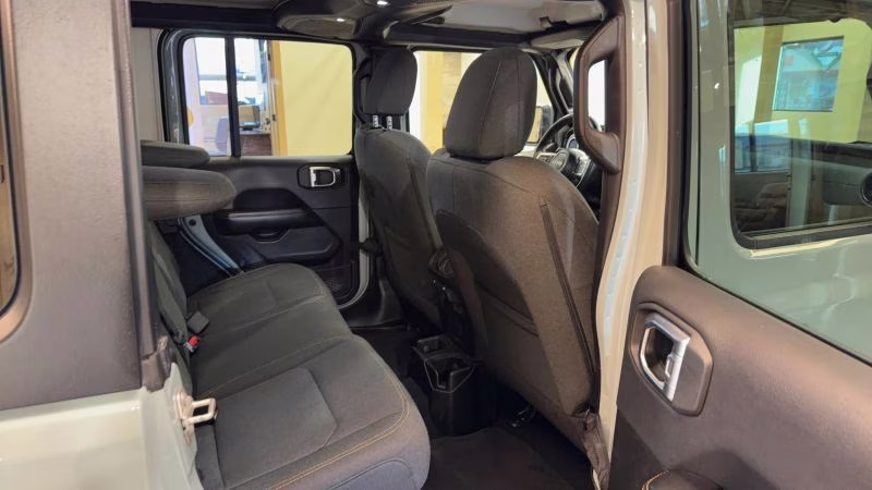 2024 Jeep Wrangler 4 Door Sahara Sport Utility 4D 4X4