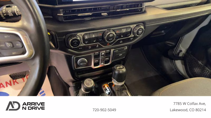2024 Jeep Wrangler 4 Door Sahara Sport Utility 4D 4X4