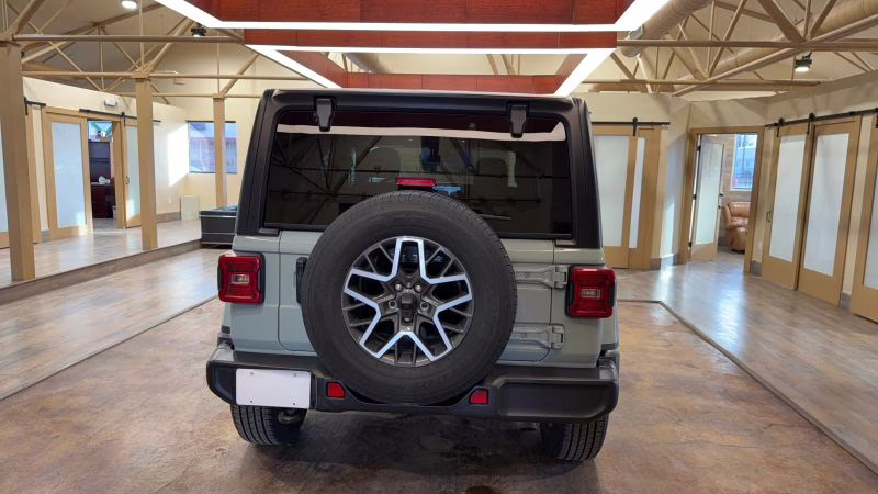2024 Jeep Wrangler 4 Door Sahara Sport Utility 4D 4X4