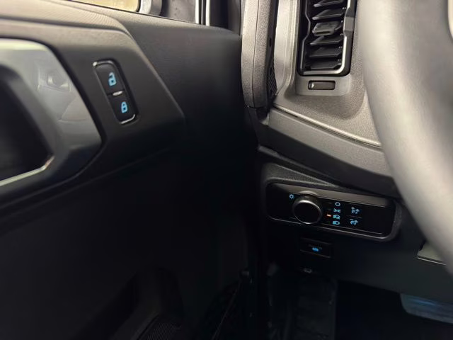 2026 Gray Metallic Ford Bronco Big Bend 4X4 SUV