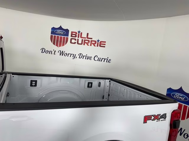 2026 Oxford White Ford Super Duty F-250 SRW XLT 4X4 Truck