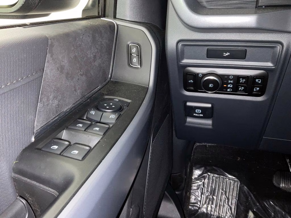 2026 Black Metallic Ford F-150 XLT 4X4 Truck