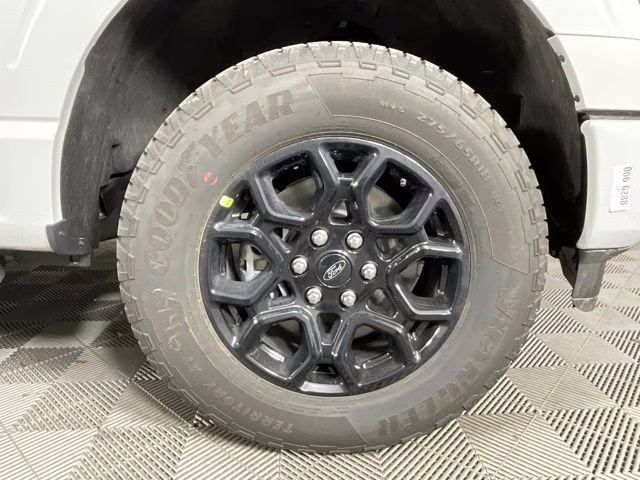 2026 Avalanche Ford F-150 XLT 4X4 Truck