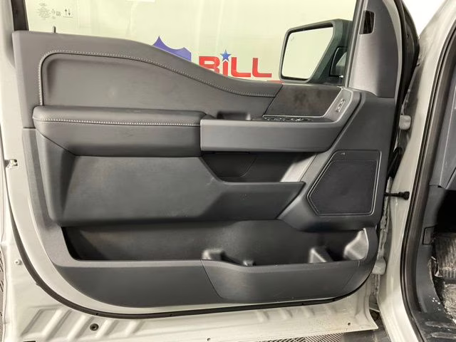 2026 Avalanche Ford F-150 XLT 4X4 Truck