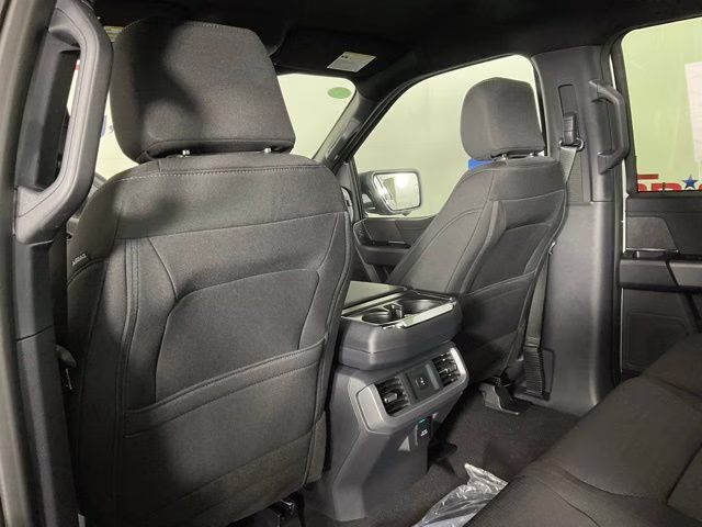 2026 Avalanche Ford F-150 XLT 4X4 Truck