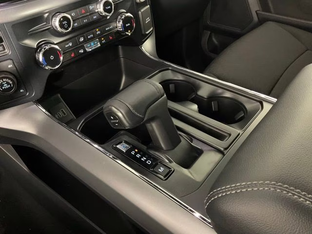 2026 Avalanche Ford F-150 XLT 4X4 Truck