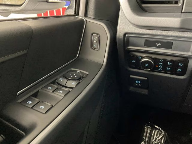 2026 Oxford White Ford F-150 XLT 4X4 Truck