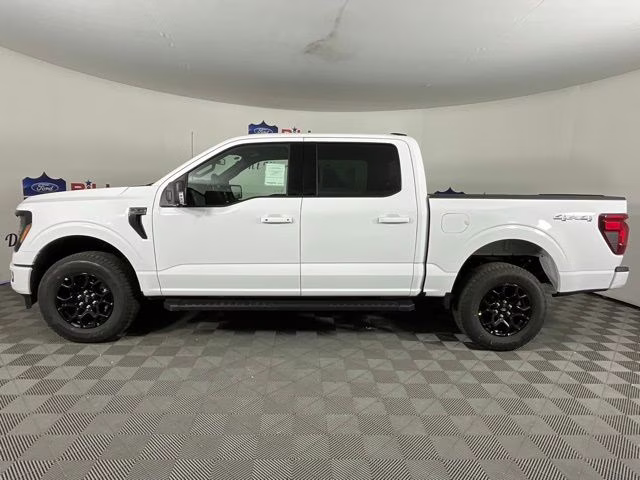 2026 Oxford White Ford F-150 XLT 4X4 Truck