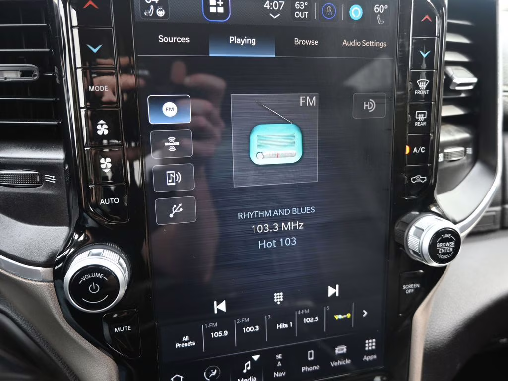 2024 Granite Crystal Metallic Clearcoat Ram 3500 Laramie 4X4 Truck