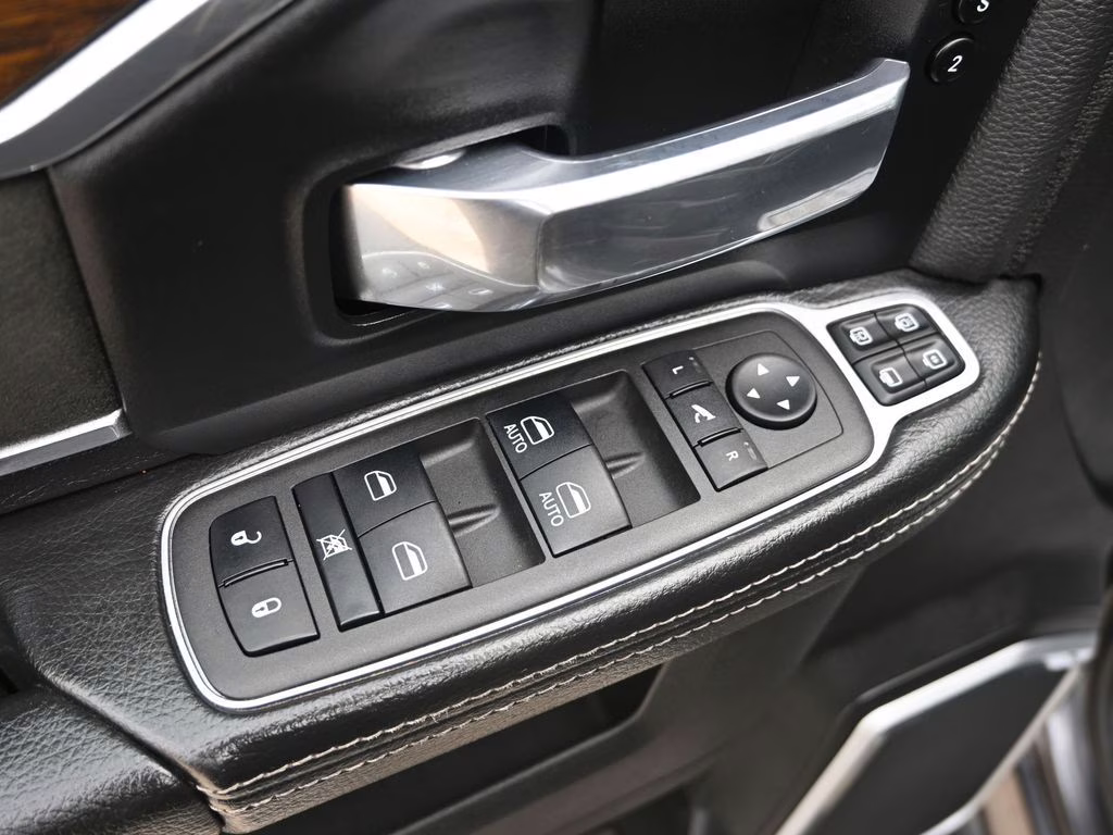 2024 Granite Crystal Metallic Clearcoat Ram 3500 Laramie 4X4 Truck