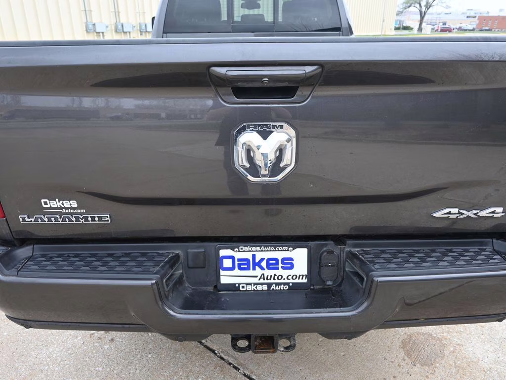 2024 Granite Crystal Metallic Clearcoat Ram 3500 Laramie 4X4 Truck