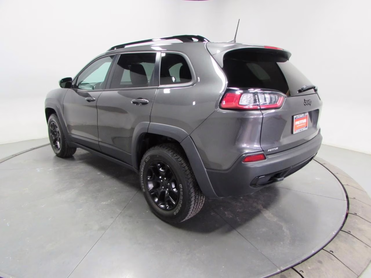 2022 Sting-Gray Clearcoat Jeep Cherokee X 4X4 SUV