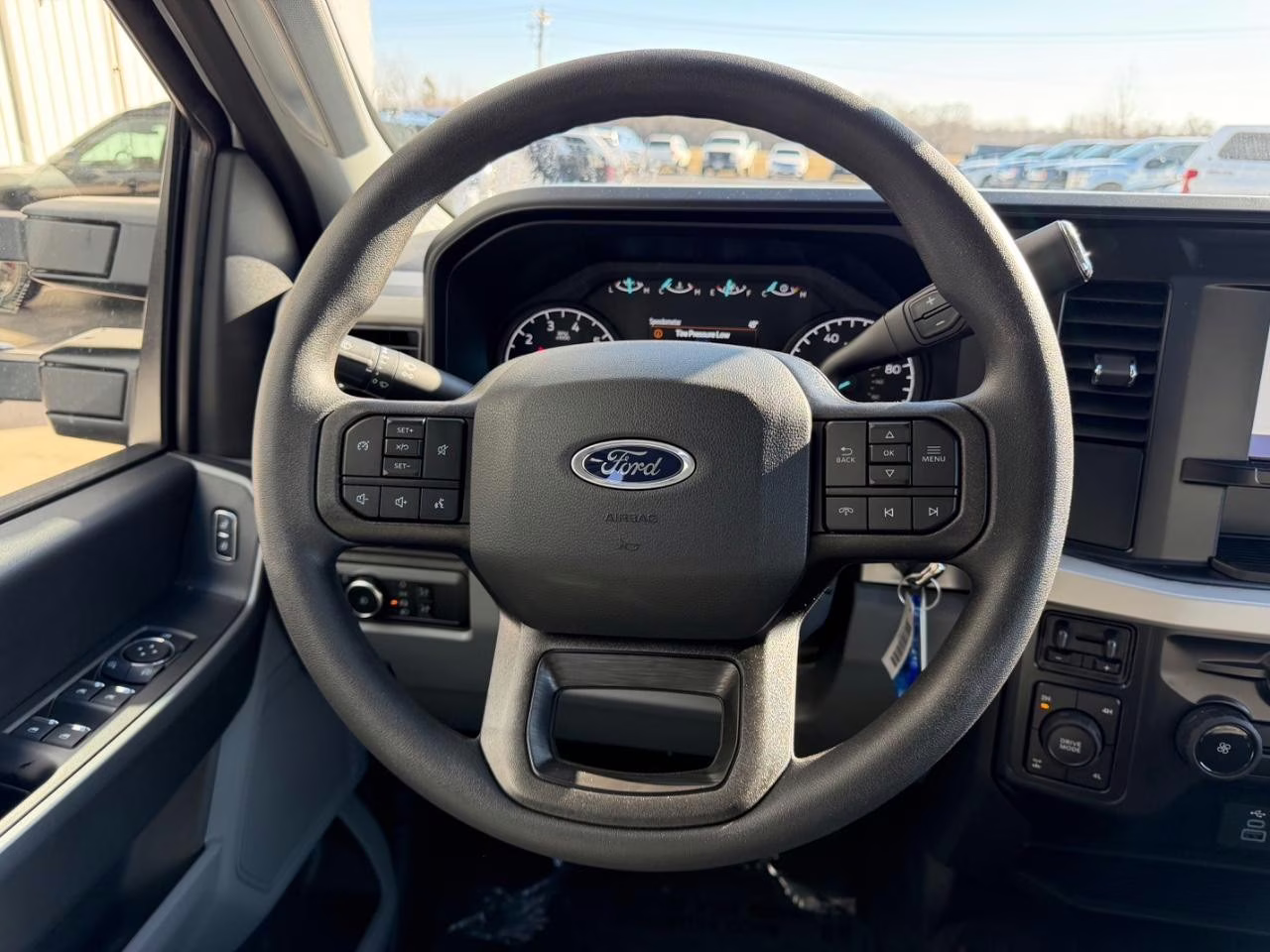 2026 Oxford White Ford Super Duty F-250 SRW 4X4 Truck