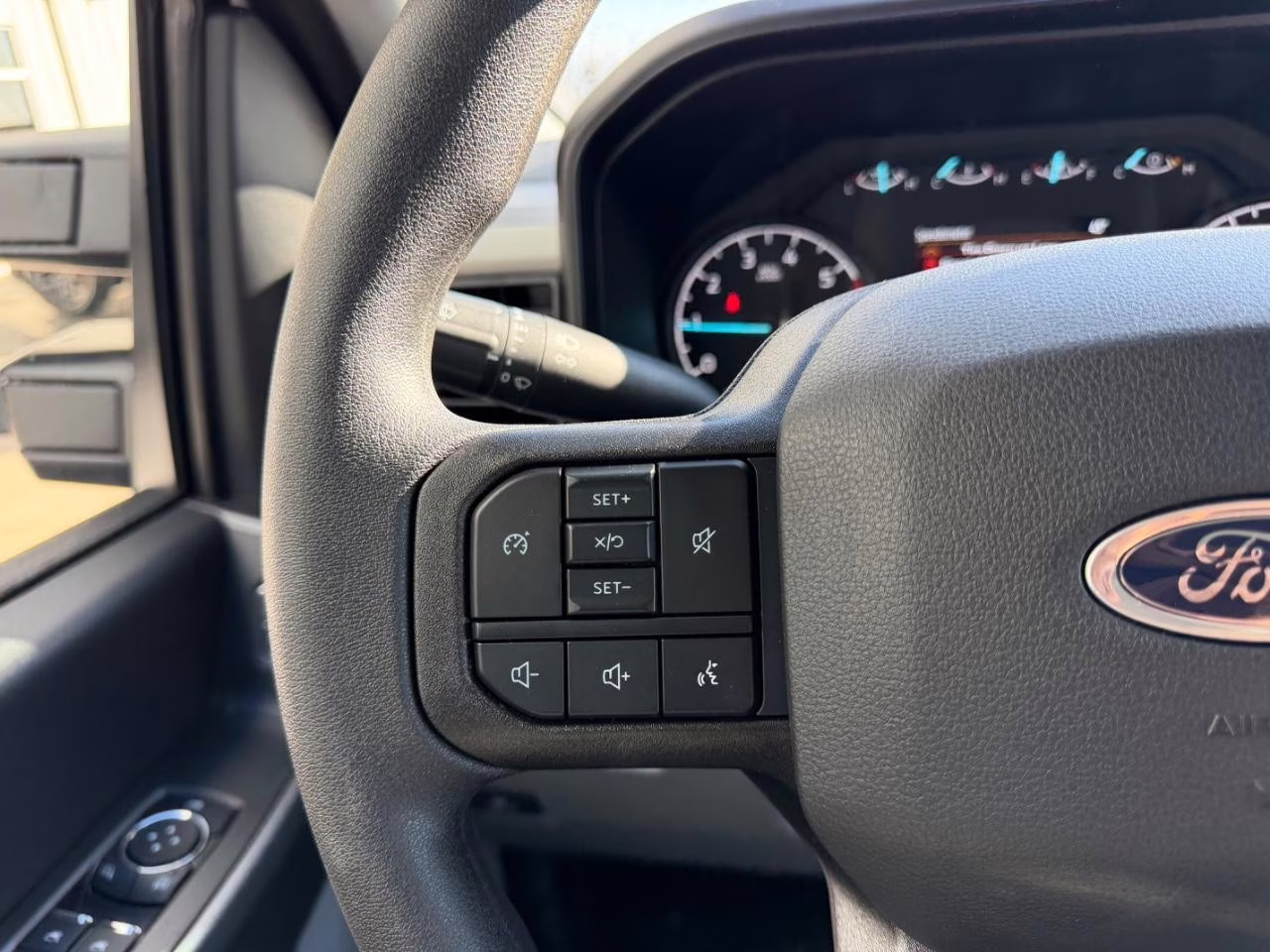 2026 Oxford White Ford Super Duty F-250 SRW 4X4 Truck