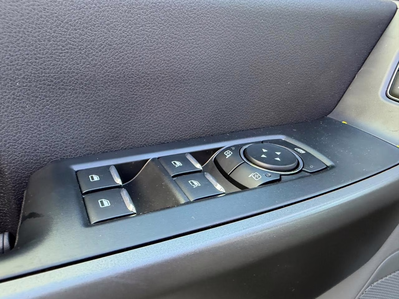 2026 Oxford White Ford Super Duty F-250 SRW 4X4 Truck