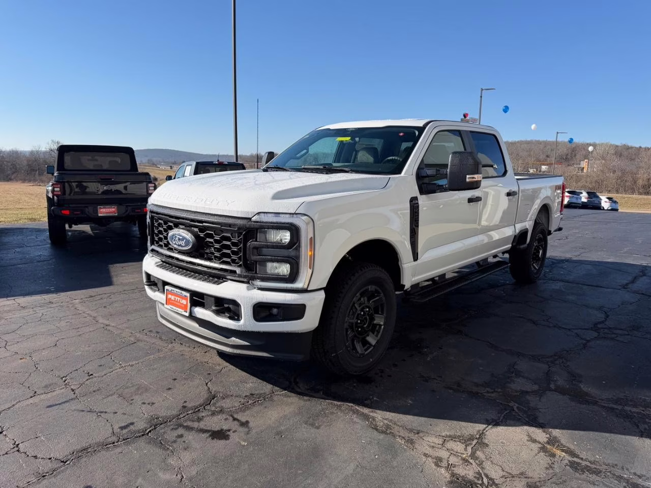 2026 Oxford White Ford Super Duty F-250 SRW 4X4 Truck