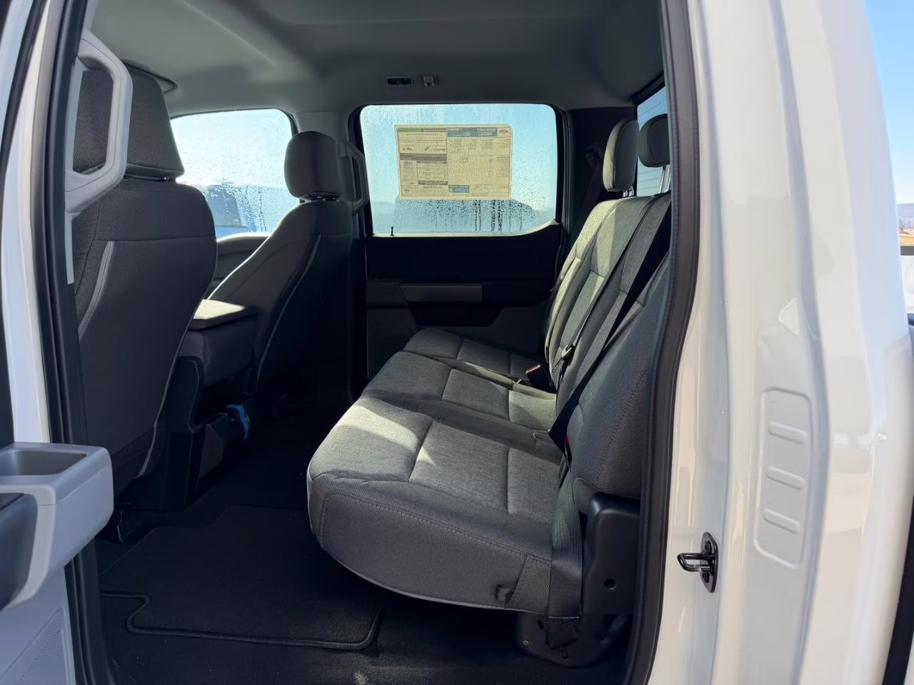 2026 Oxford White Ford Super Duty F-250 SRW 4X4 Truck