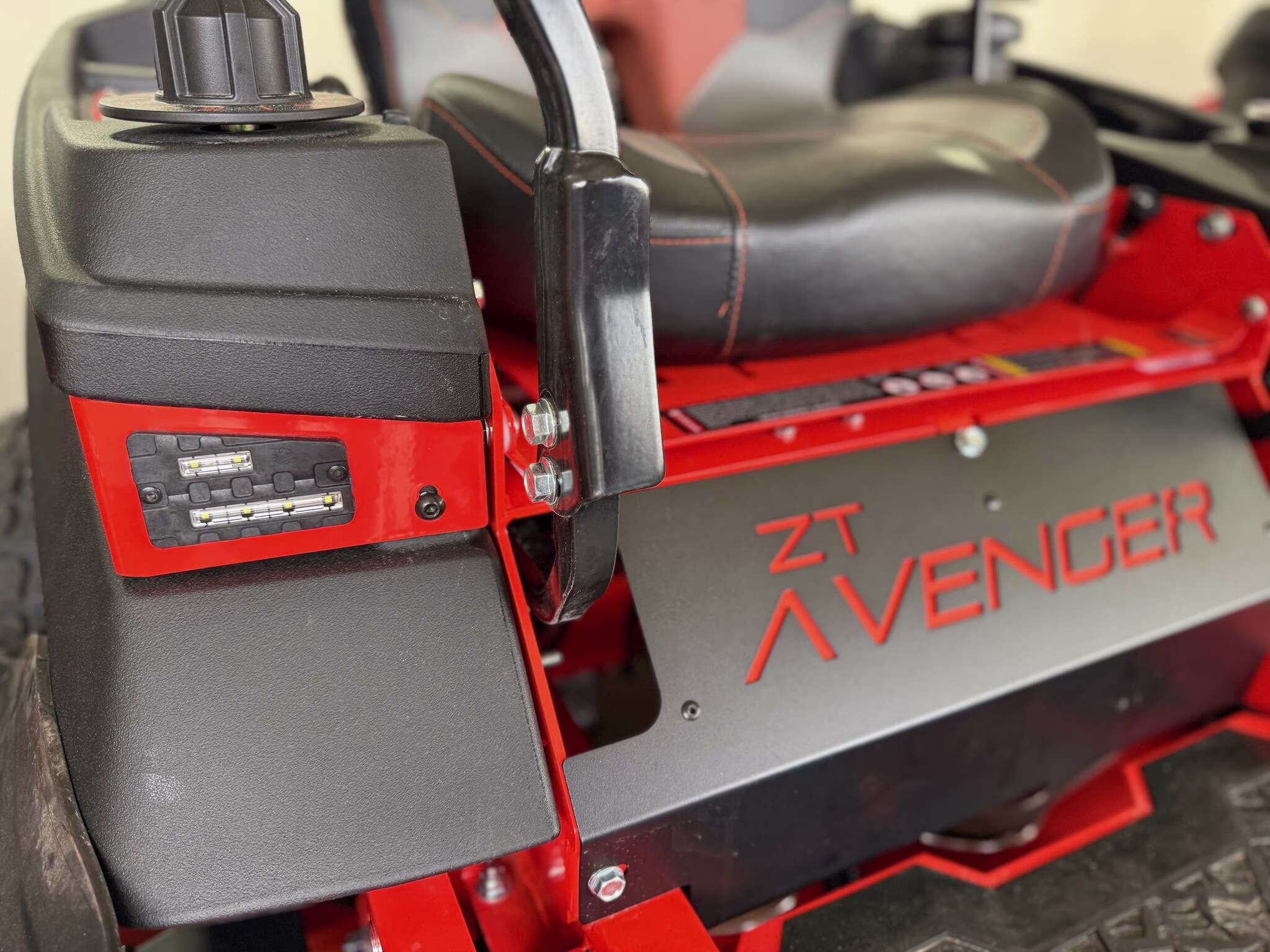 2026 Bad Boy Mowers ZT Avenger 54 Lawn Mower