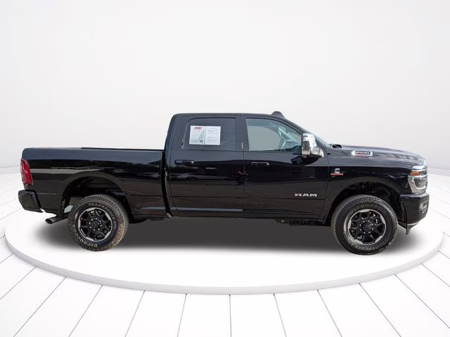 2026 Diamond Black Crystal Pearlcoat Ram 2500 Laramie 4X4 Truck