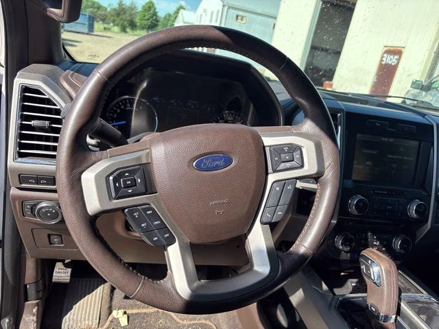 2015 White Ford F-150 King Ranch 4X4 Truck