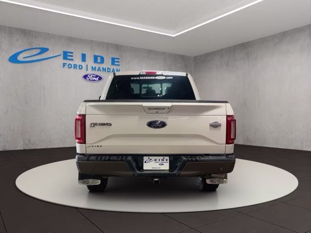 2015 White Platinum Metallic Tri-Coat Ford F-150 King Ranch 4X4 Truck