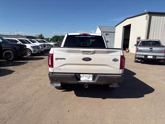 2015 White Ford F-150 King Ranch 4X4 Truck
