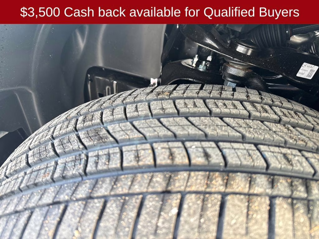 2026 Glacier White Nissan Frontier SV 4X4 Truck